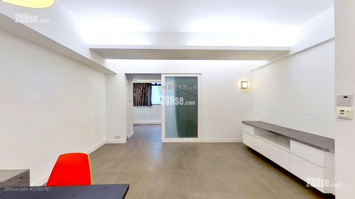 厅: 晴峰居 租盘 1 房 , 1 浴室 548 平方尺