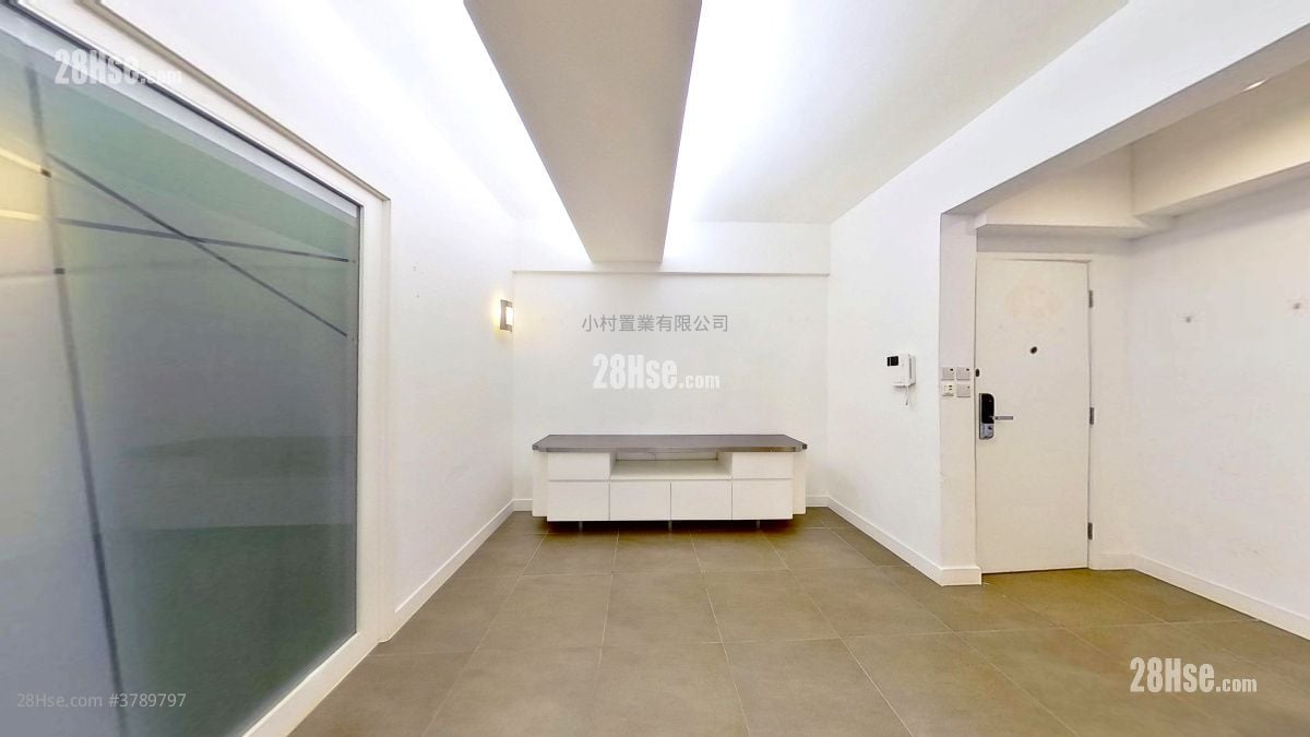 厅: 晴峰居 租盘 1 房 , 1 浴室 548 平方尺