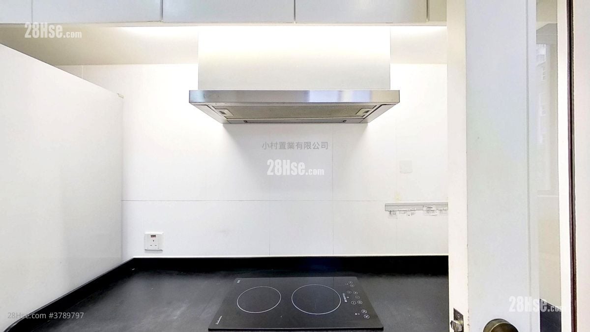 厨房: 晴峰居 租盘 1 房 , 1 浴室 548 平方尺