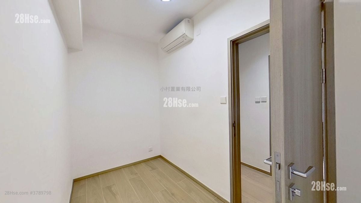 bedroom 3: Fook Toa Mansion Rental 3 Bedrooms , 1 Bathroom 598 ft²