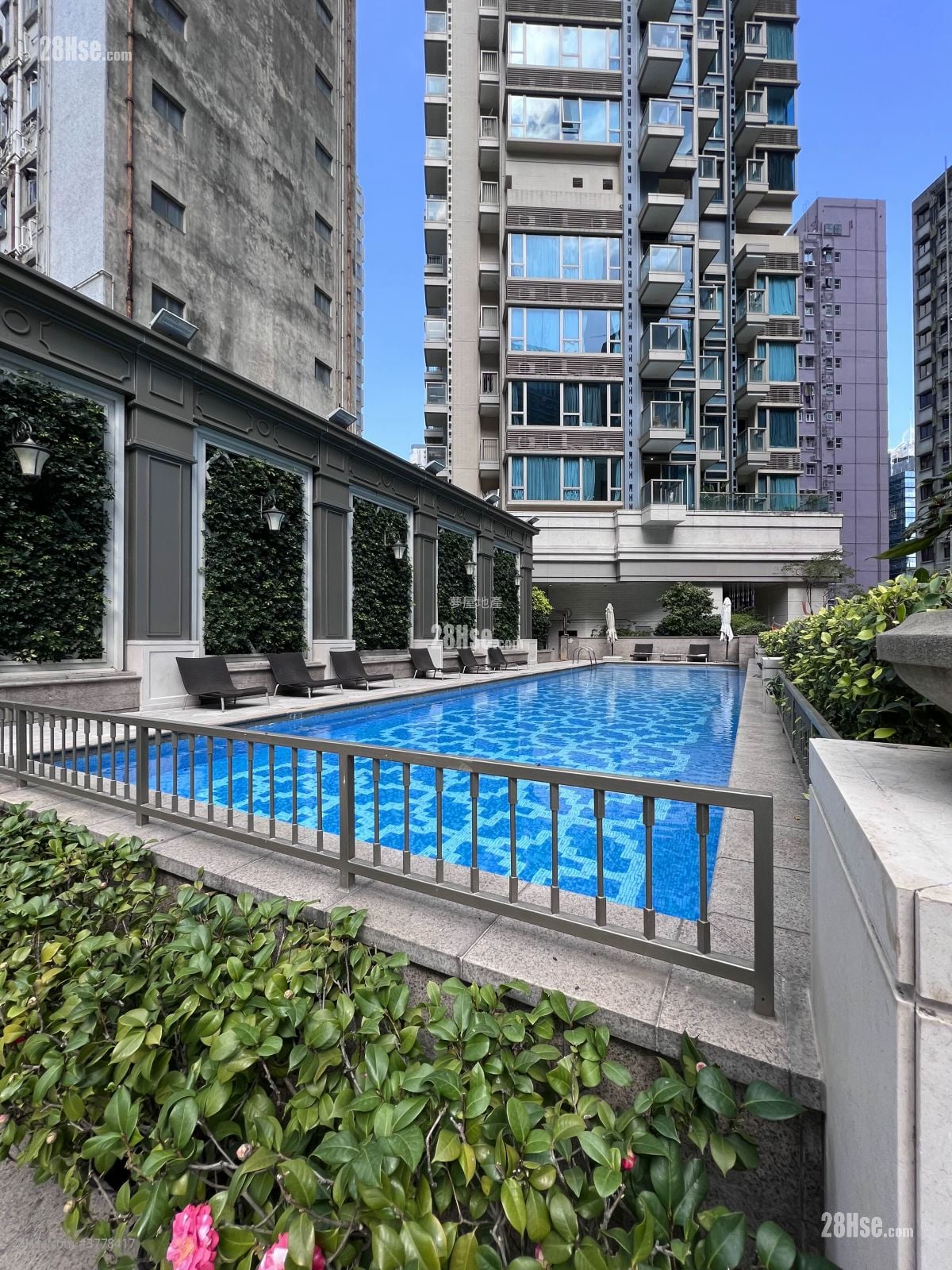 The Avenue Rental Studio , 1 Bathroom 338 ft²