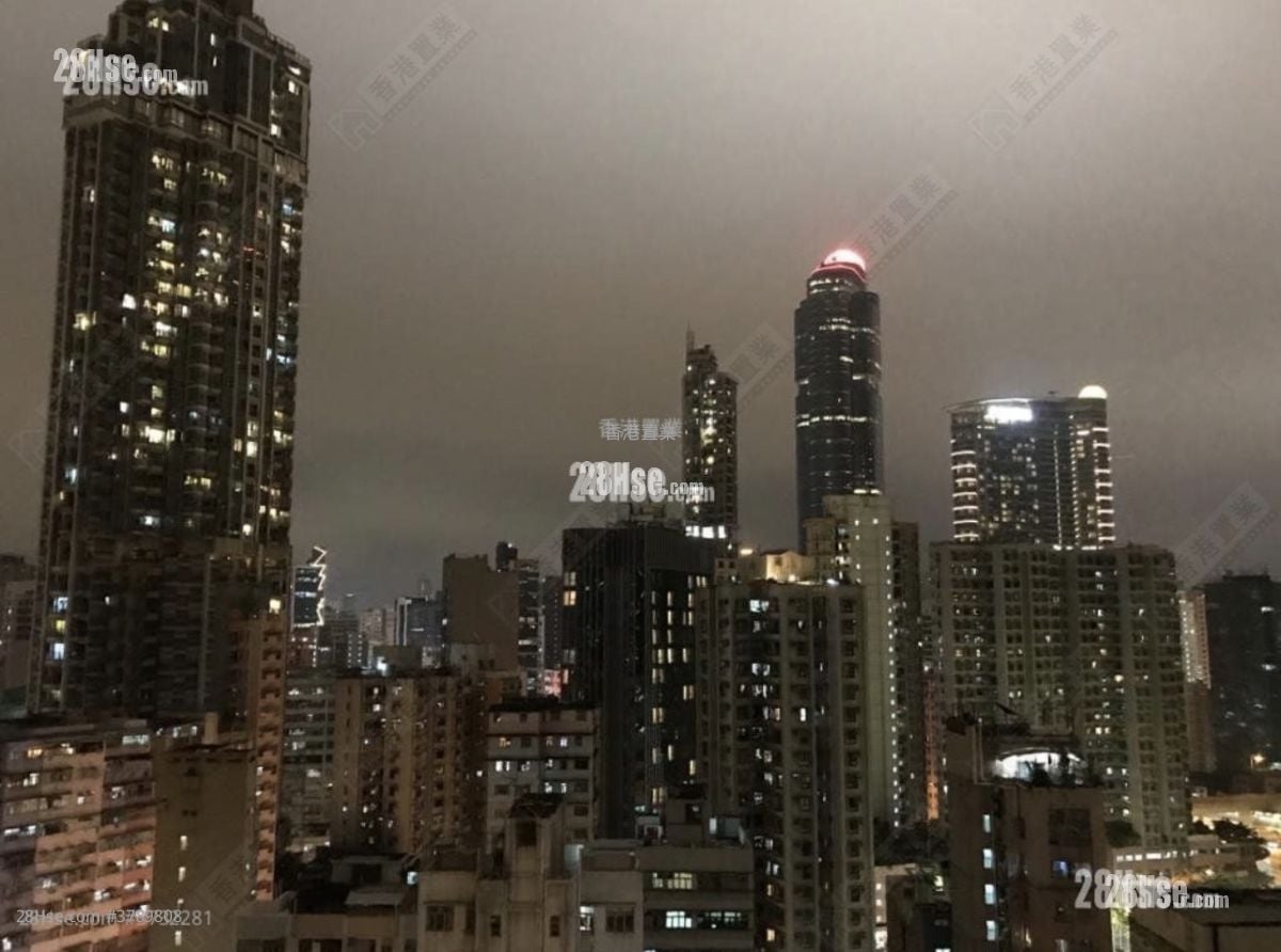 Park Summit Sell Studio , 1 Bathroom 283 ft²