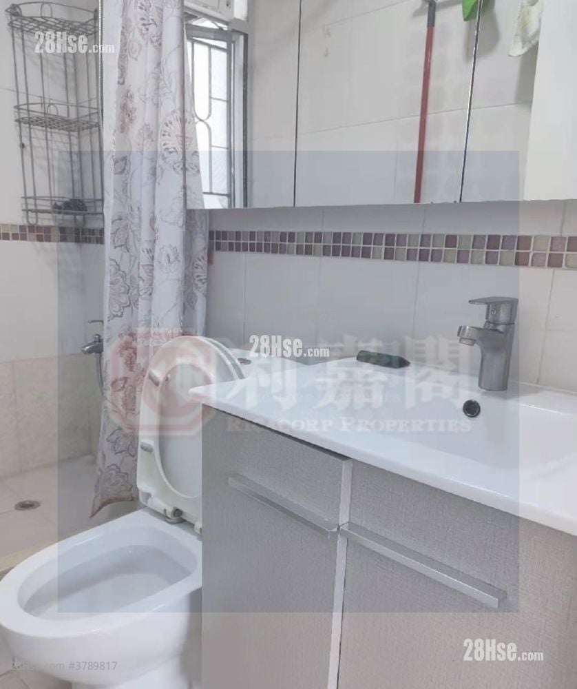 City One Shatin Sell 2 Bedrooms , 1 Bathroom 284 ft²