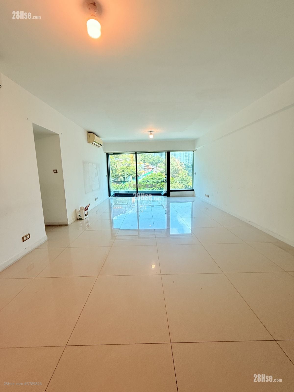 Meridian Hill Sell 4 Bedrooms , 3 Bathrooms 1,614 ft²