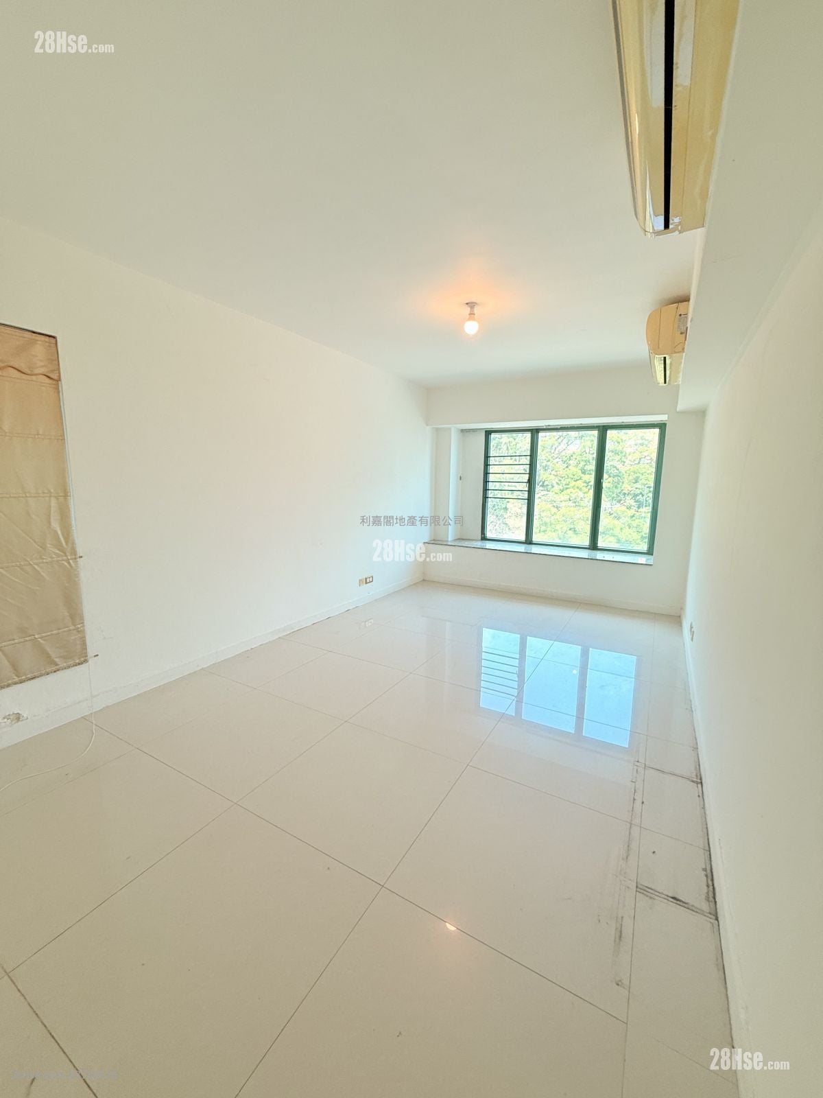 Meridian Hill Sell 4 Bedrooms , 3 Bathrooms 1,614 ft²