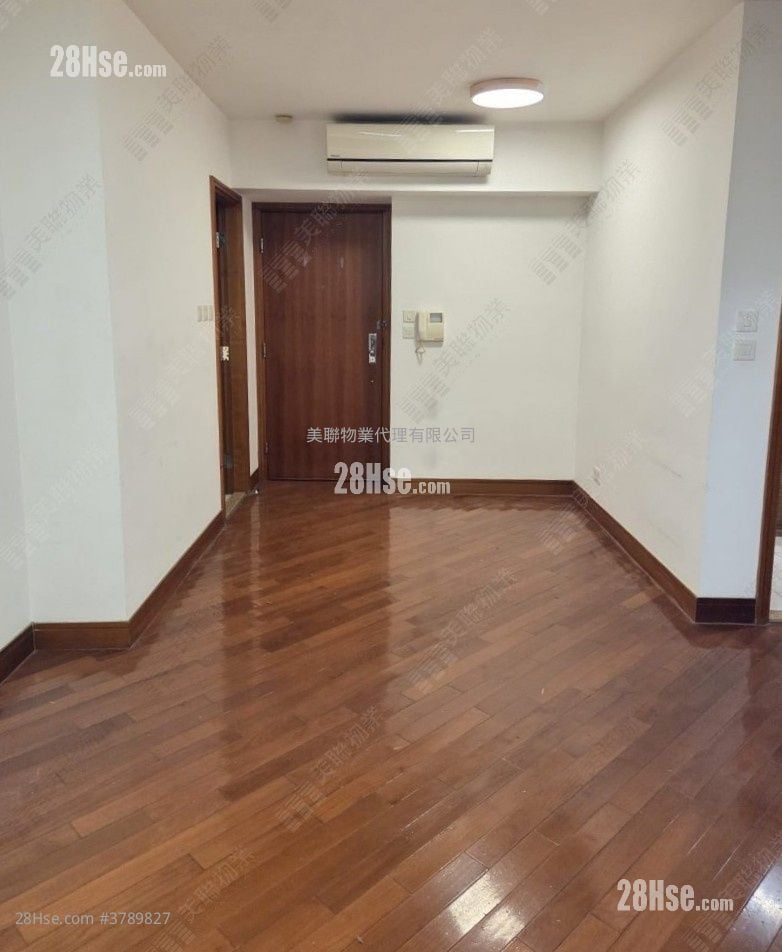 Aquamarine Sell 2 Bedrooms , 1 Bathroom 496 ft²