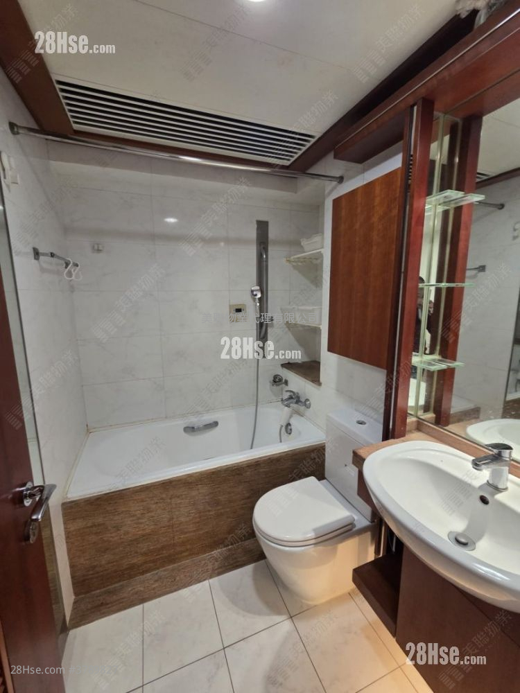 Aquamarine Sell 2 Bedrooms , 1 Bathroom 496 ft²