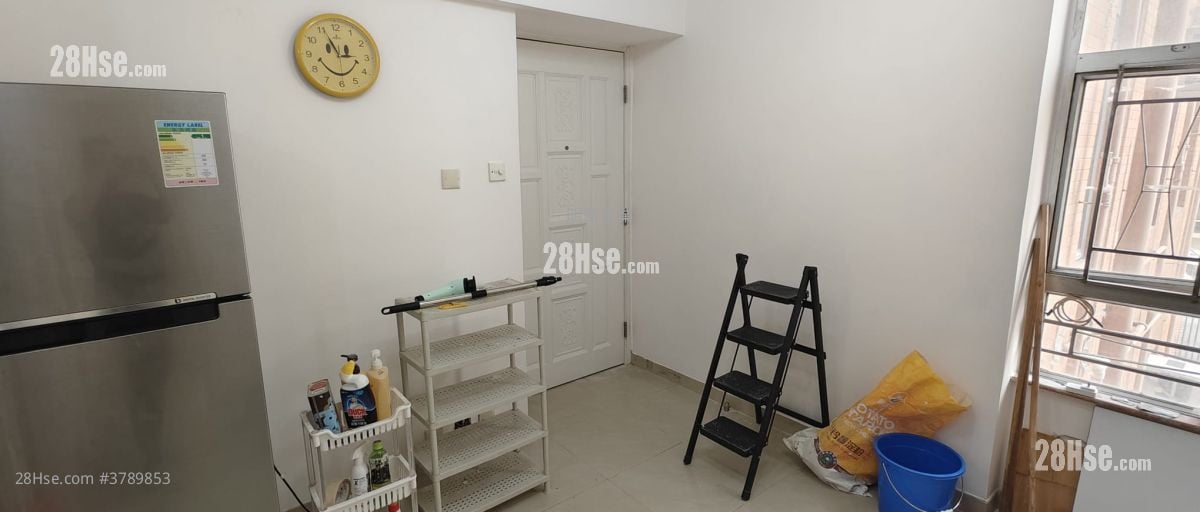 鸿威大厦 租盘 2 房 , 1 浴室