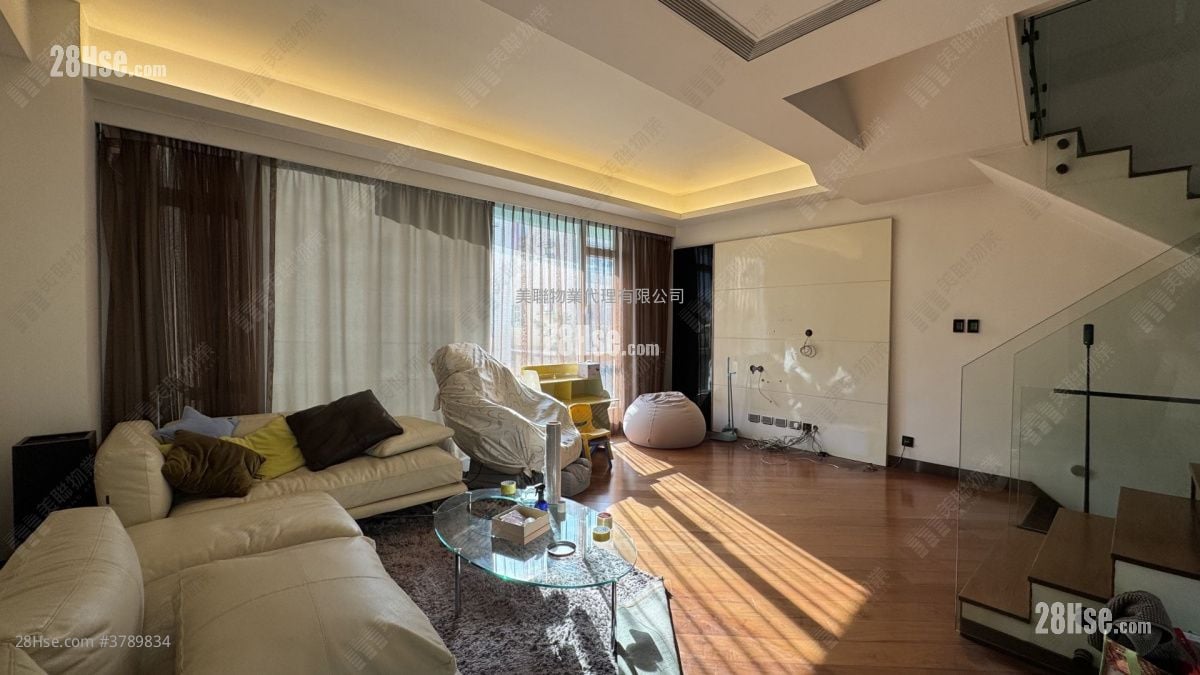 Royal Palms Sell 3 Bedrooms 1,539 ft²