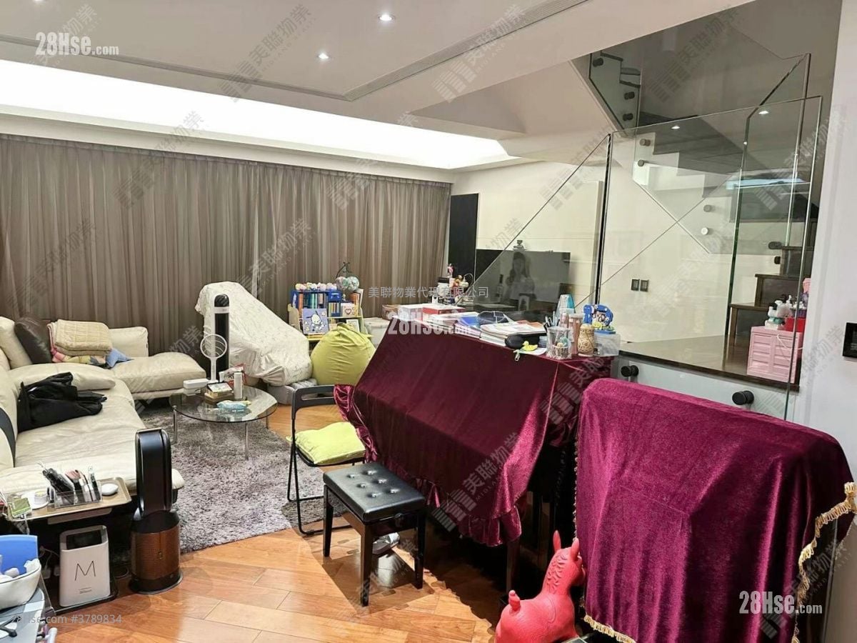 Royal Palms Sell 3 Bedrooms 1,539 ft²