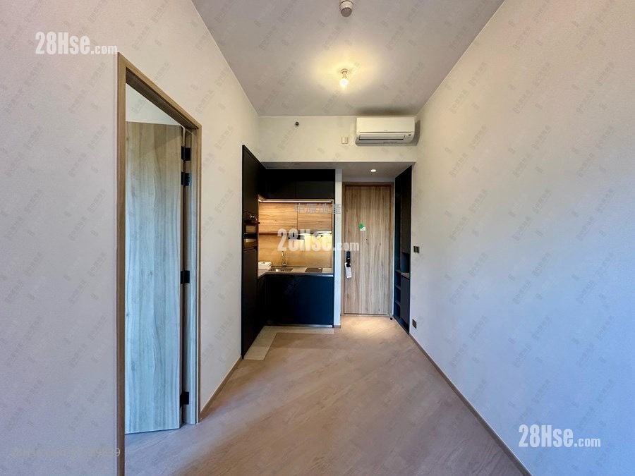 连方 售盘 1 房 , 1 浴室 292 平方尺