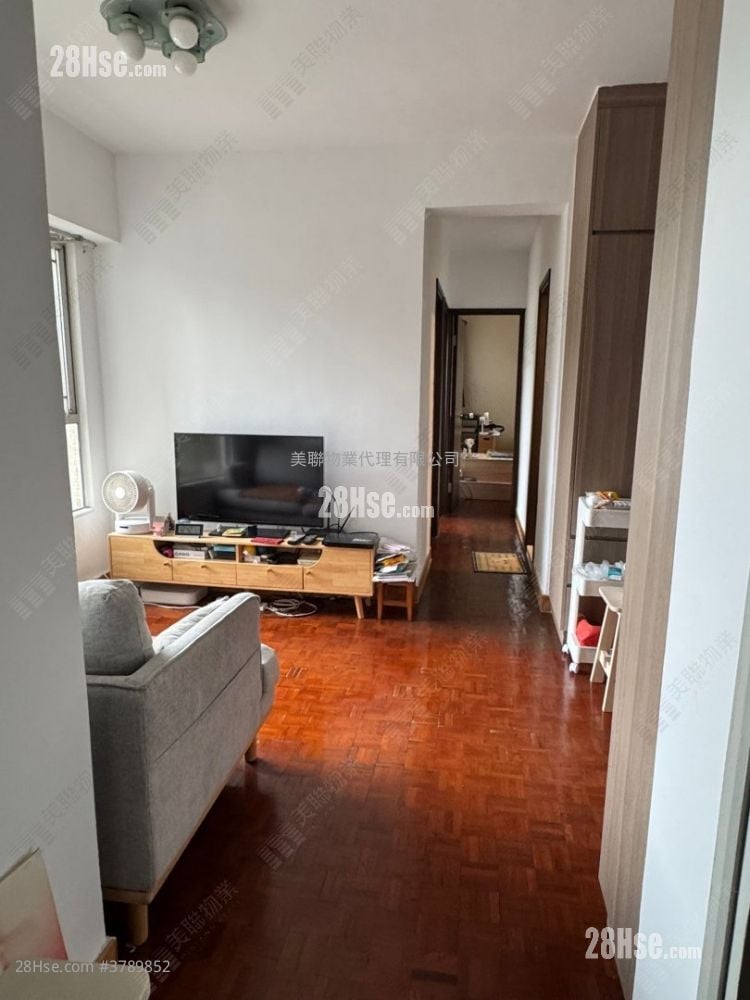 Fanling Town Center Sell 3 Bedrooms 454 ft²