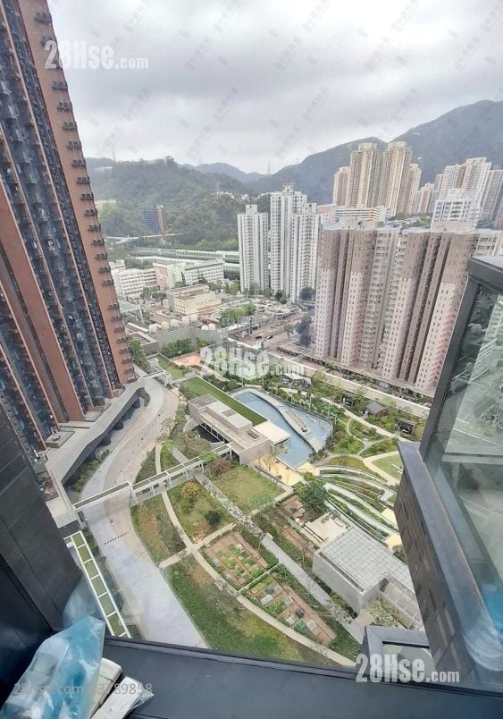 大圍站頂上蓋物業