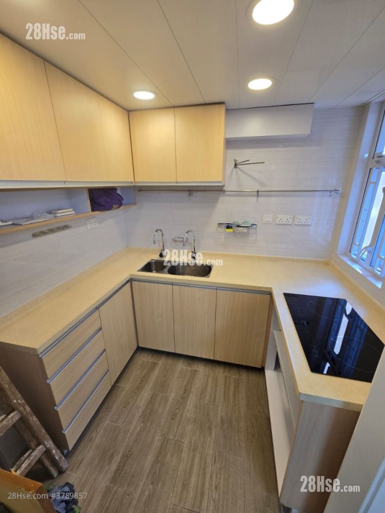 美孚新邨 售盘 2 房 , 1 浴室 509 平方尺