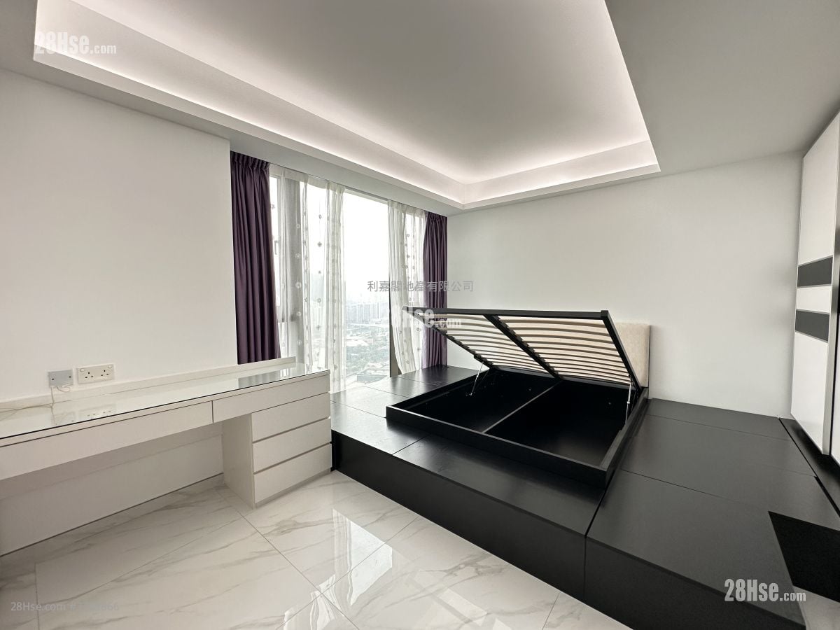 Royal Ascot Rental 4 Bedrooms , 3 Bathrooms 2,478 ft²