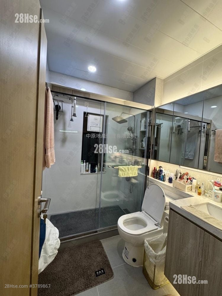 碧霞花园 售盘 3 房 1,296 平方尺