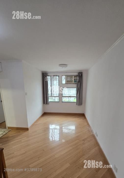 King Tin Court Sell 2 Bedrooms , 1 Bathroom 431 ft²