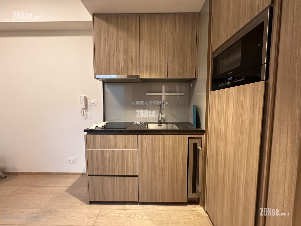 荟荞 售盘 1 房 , 1 浴室 389 平方尺