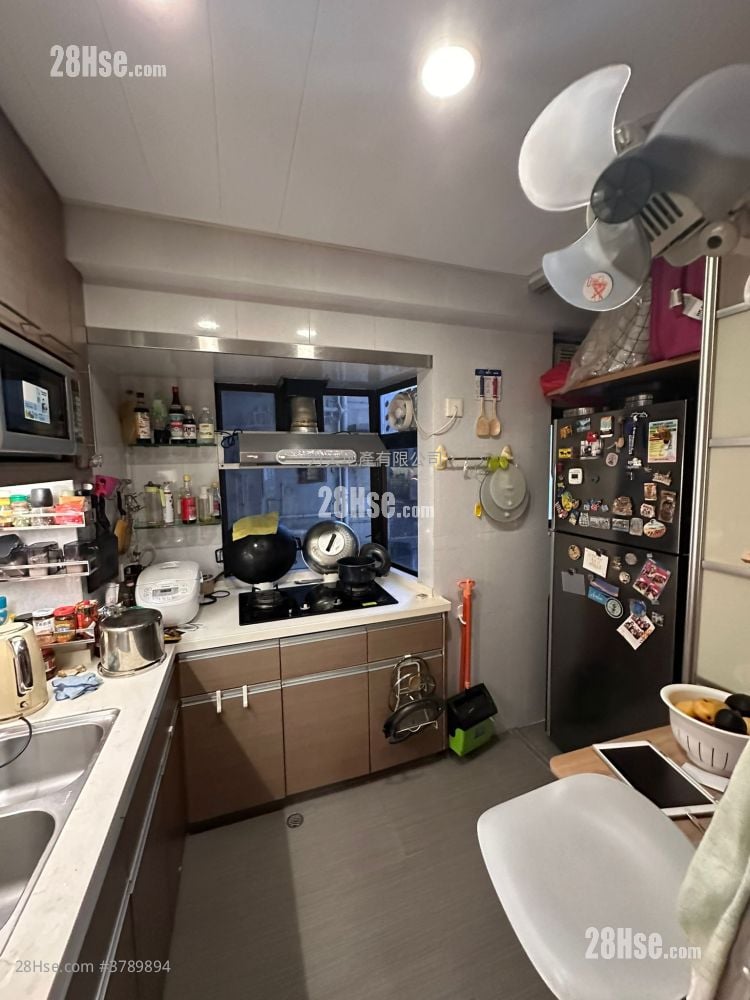 Belair Gardens Rental 4 Bedrooms , 2 Bathrooms 919 ft²