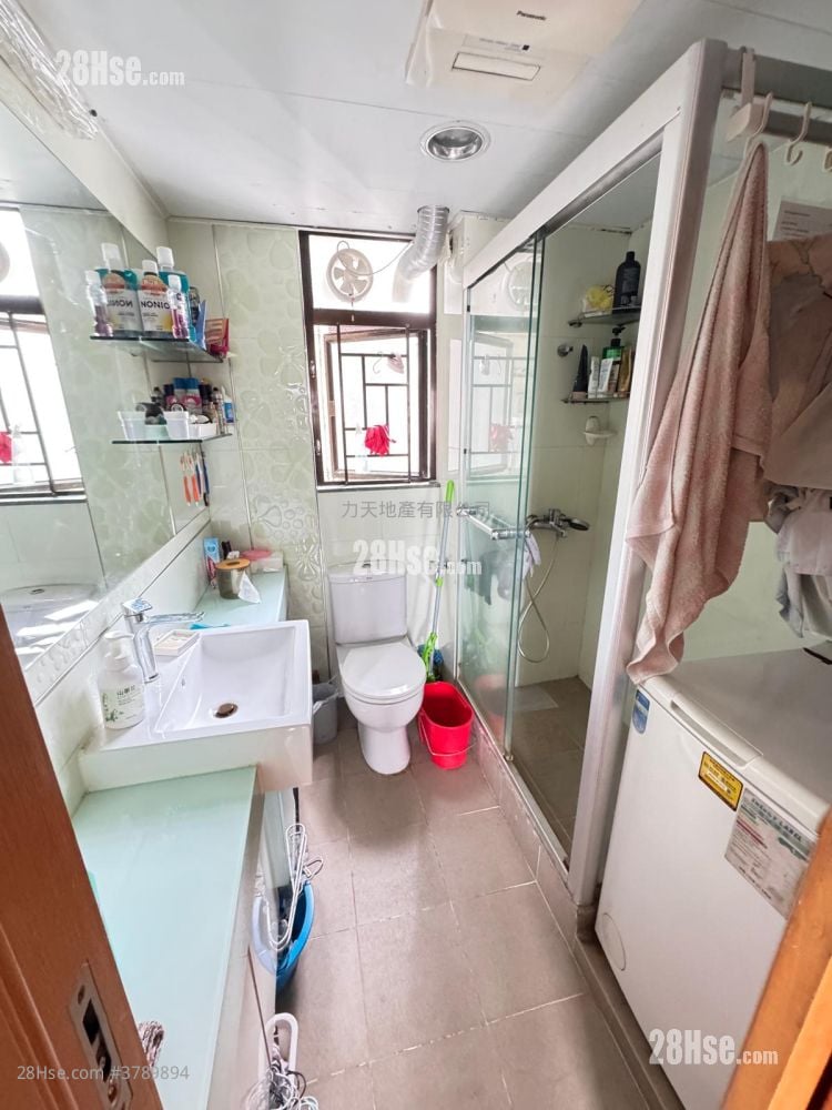 Belair Gardens Rental 4 Bedrooms , 2 Bathrooms 919 ft²