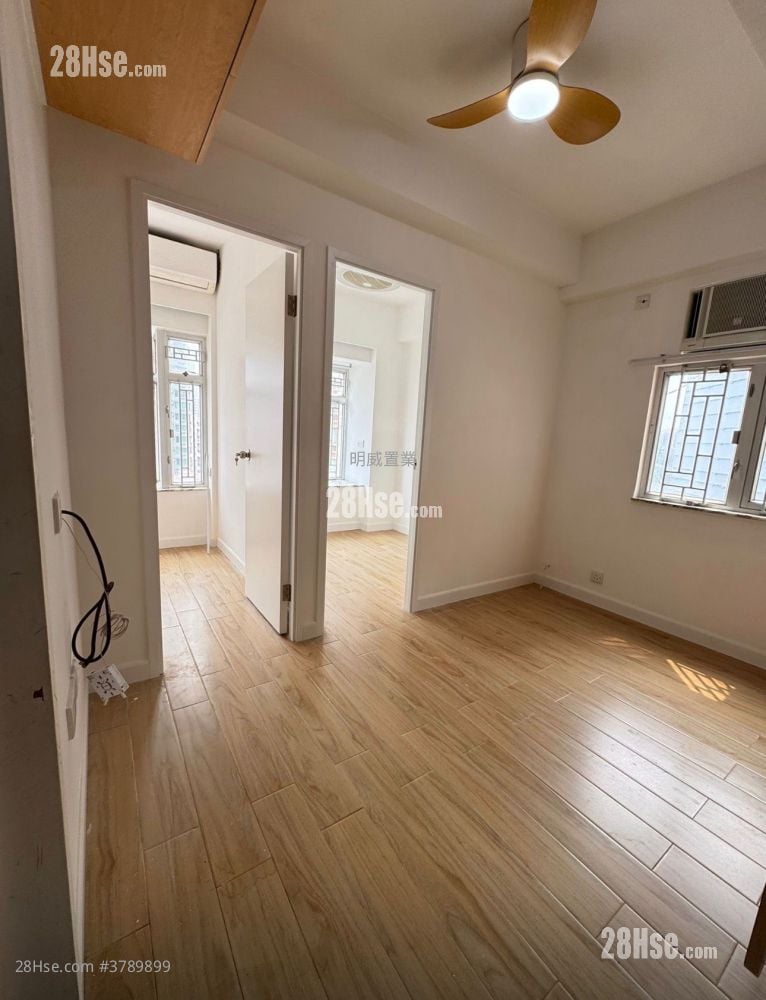Hung Wai Building Sell 2 Bedrooms