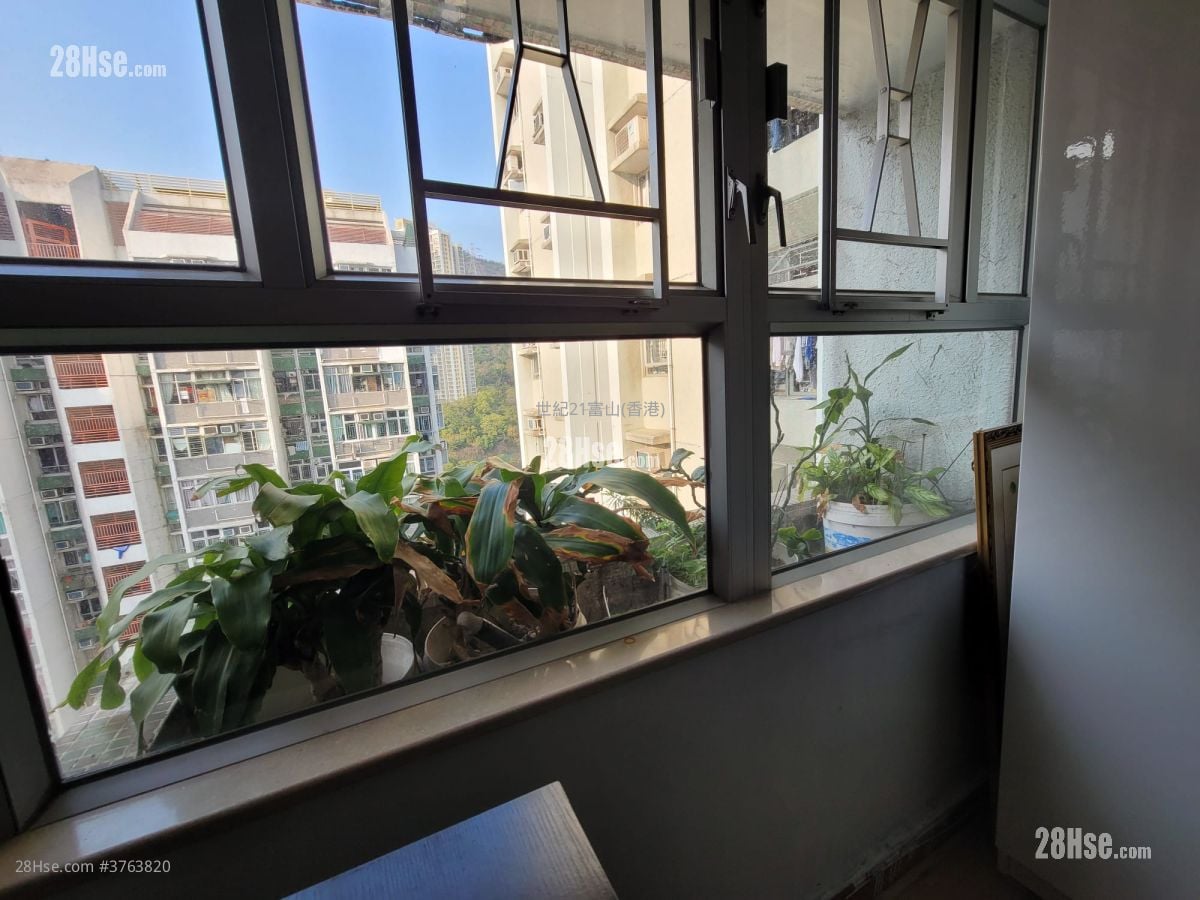 盈福苑 售盘 1 浴室 559 平方尺