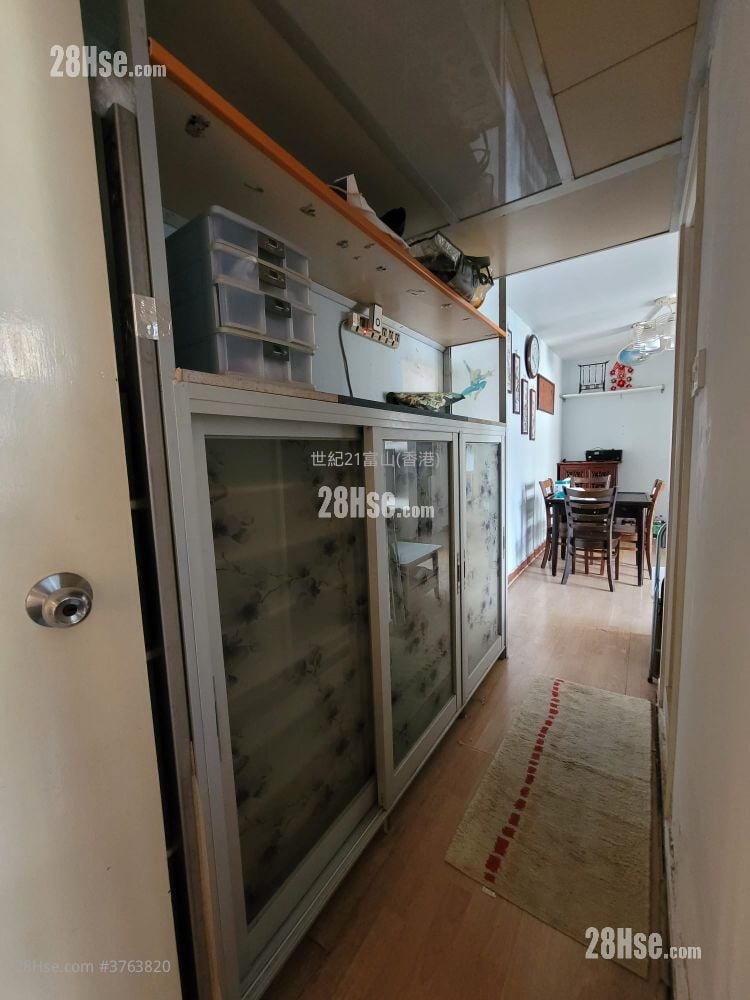 盈福苑 售盘 1 浴室 559 平方尺