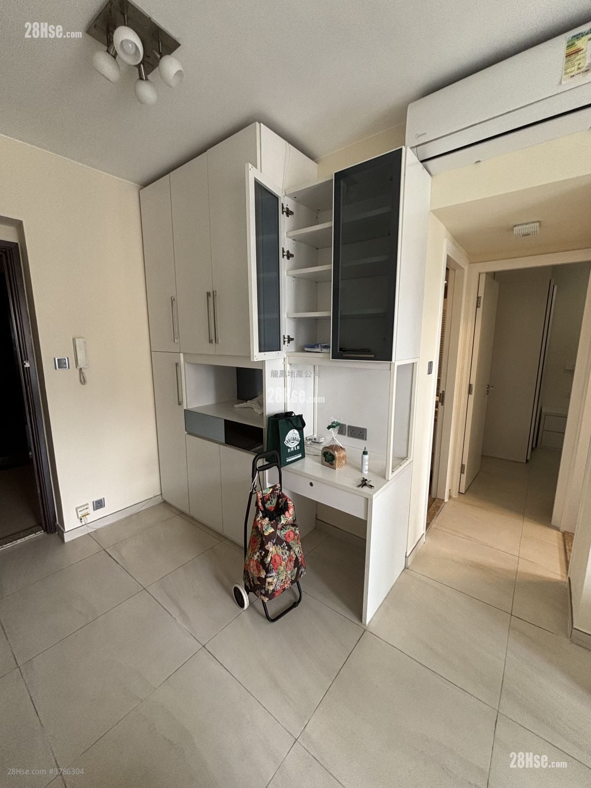 I-Home Rental 1 Bedroom , 1 Bathroom 380 ft²