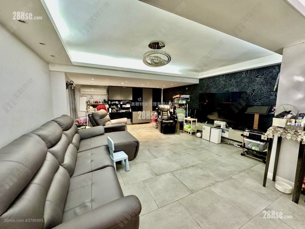 伯爵园 售盘 4 房 1,324 平方尺