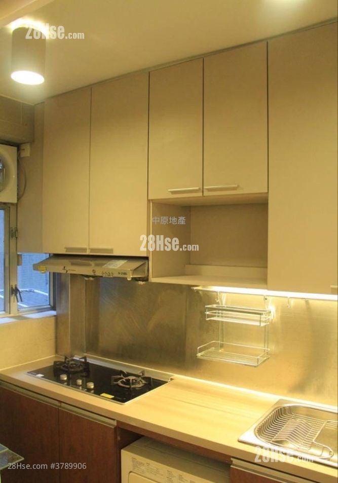 Felicity Garden Sell 3 Bedrooms 652 ft²