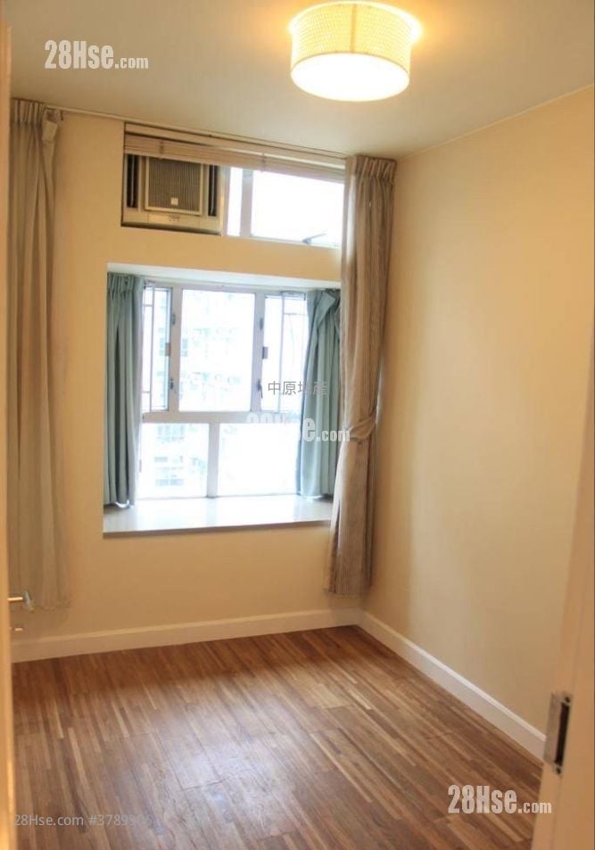 Felicity Garden Sell 3 Bedrooms 652 ft²