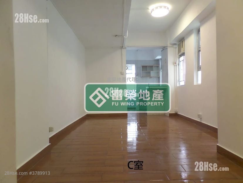 单幢楼房 售盘 3 房 , 3 浴室 720 平方尺