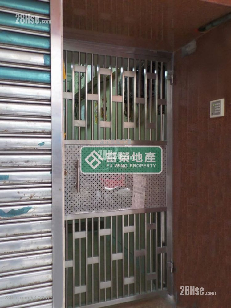 单幢楼房 售盘 3 房 , 3 浴室 720 平方尺