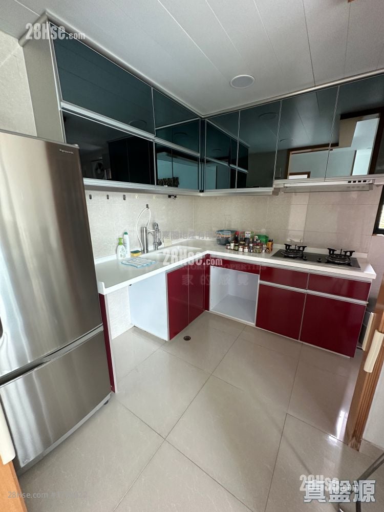 豪峰岭 售盘 3 房 , 3 浴室 946 平方尺