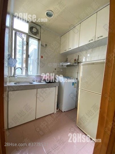 金狮花园 售盘 2 房 270 平方尺