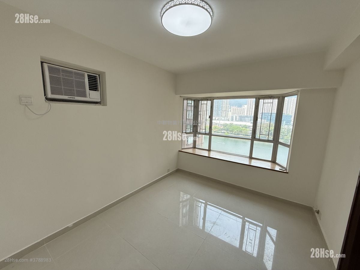 Garden Vista Rental 3 Bedrooms , 2 Bathrooms 819 ft²