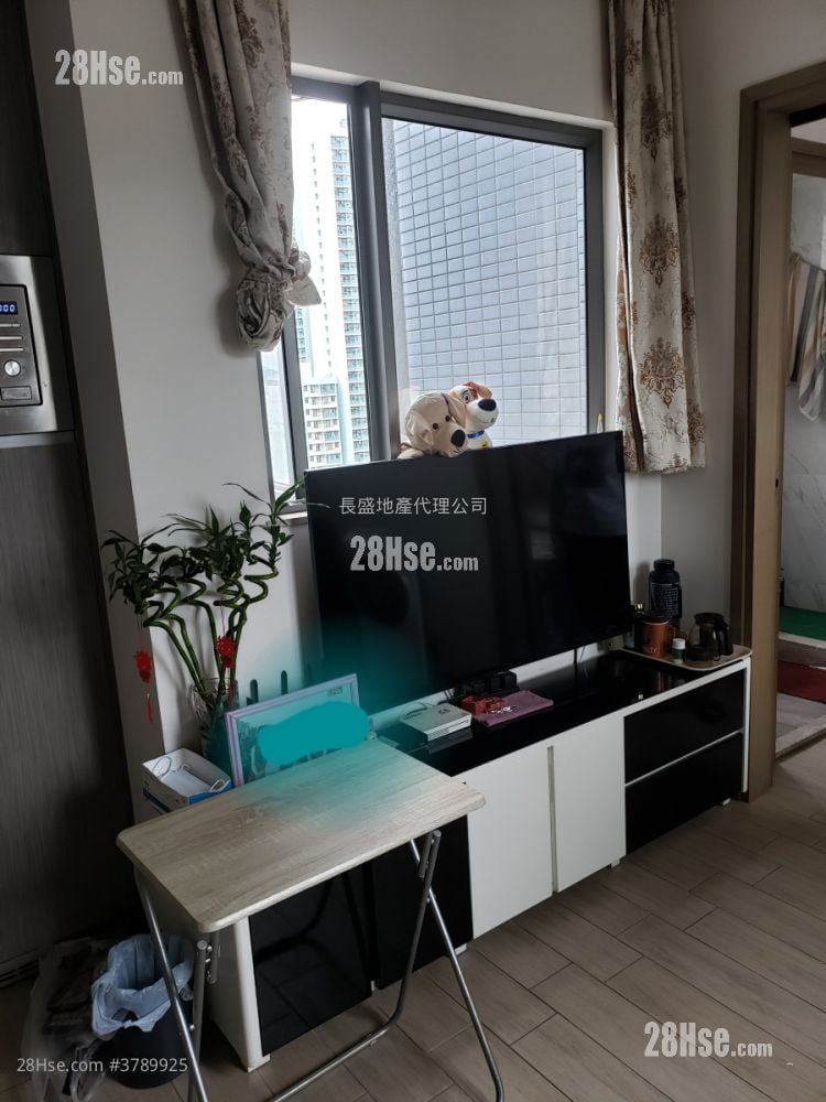 Astoria Crest Sell 1 Bedroom , 1 Bathroom 260 ft²