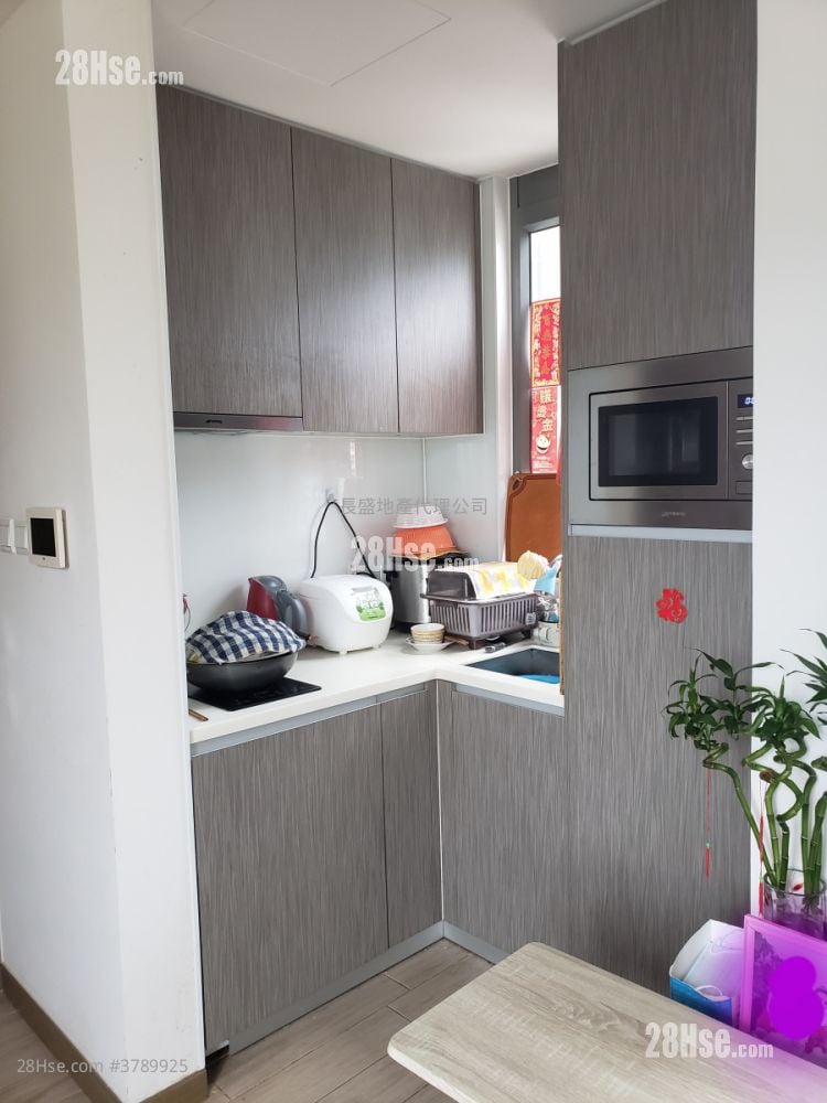 Astoria Crest Sell 1 Bedroom , 1 Bathroom 260 ft²