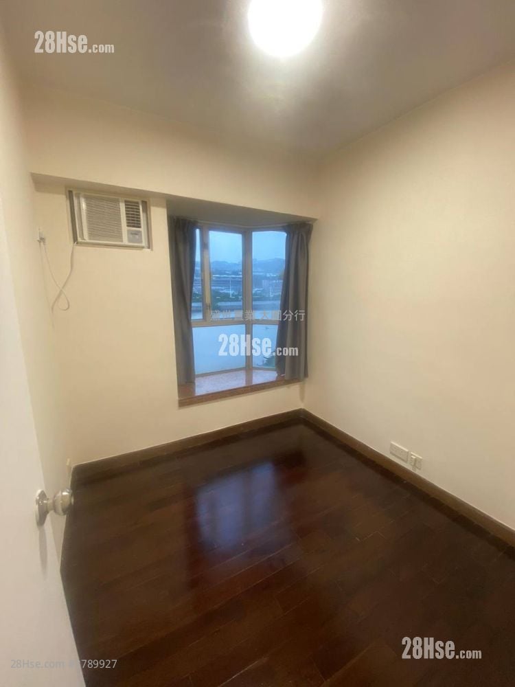 Pictorial Garden Sell 3 Bedrooms , 2 Bathrooms 770 ft²