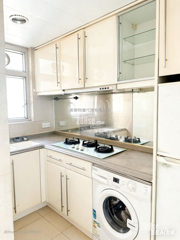 Banyan Garden Sell 2 Bedrooms , 1 Bathroom 501 ft²