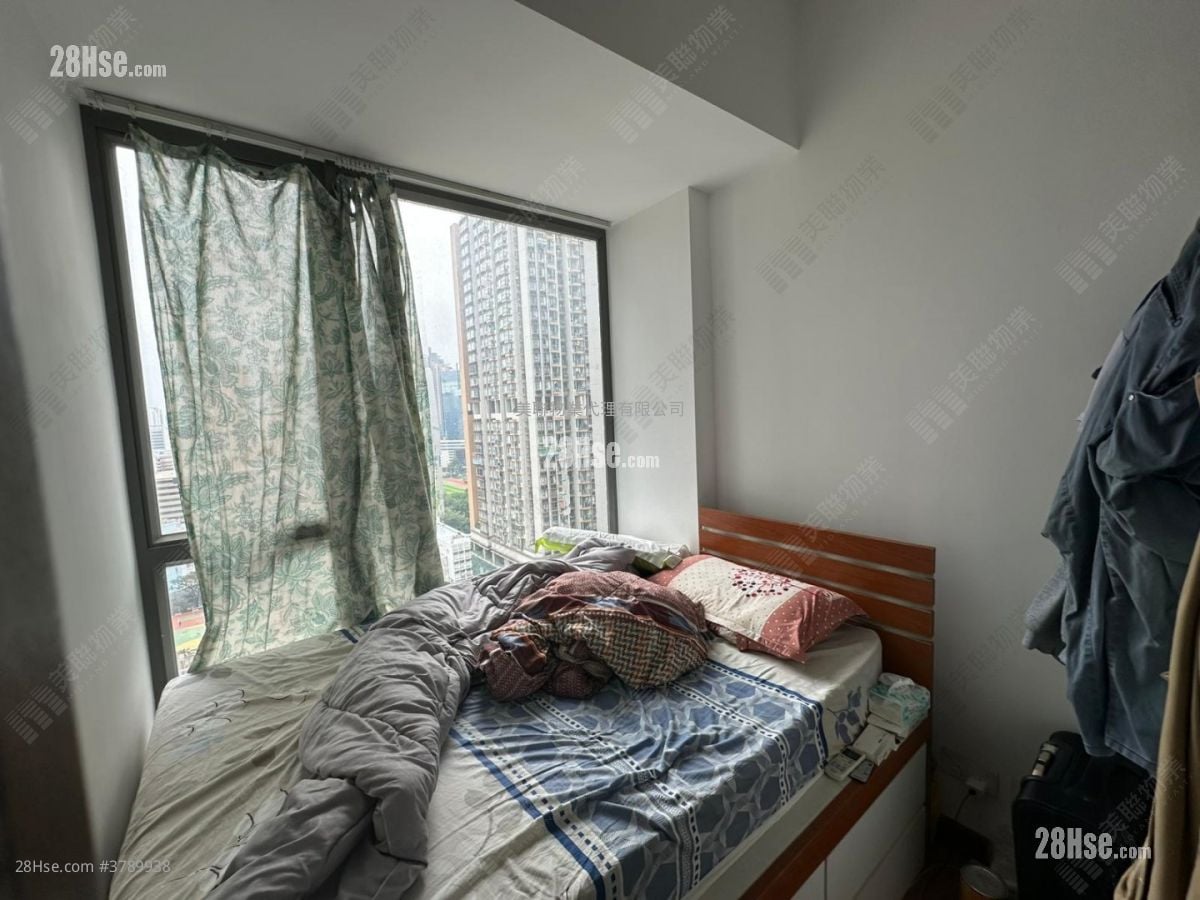 Heya Star Sell 3 Bedrooms , 2 Bathrooms 730 ft²