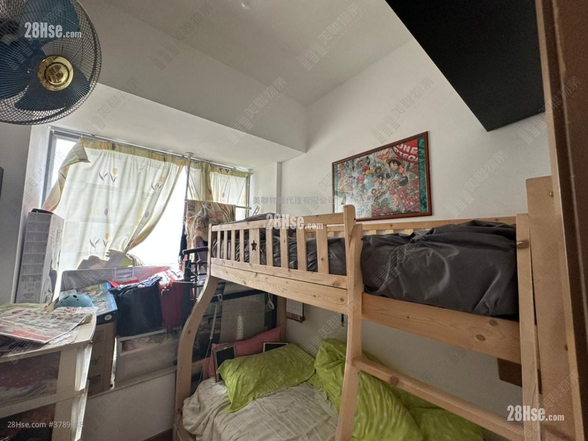 Heya Star Sell 3 Bedrooms , 2 Bathrooms 730 ft²