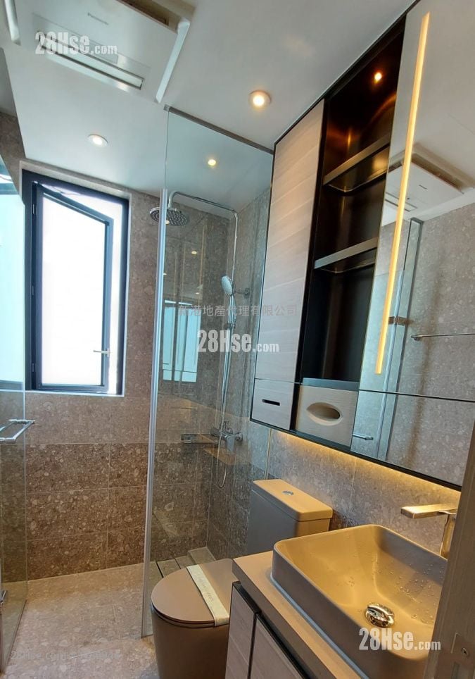 Artisan Garden Sell 1 Bedroom , 1 Bathroom 319 ft²