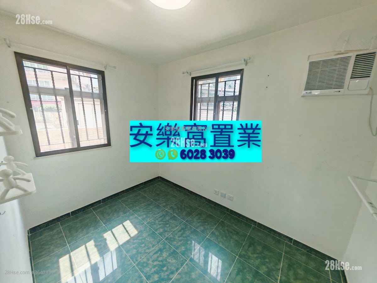 Village Sell 3 Bedrooms , 1 Bathroom 650 ft²