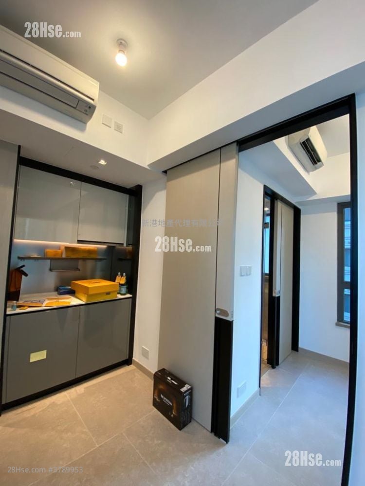 Downtown 38 售盘 1 房 , 1 浴室 309 平方尺