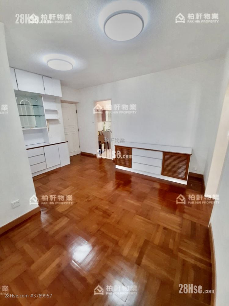Wah Shun Gardens Rental 2 Bedrooms , 1 Bathroom 427 ft²