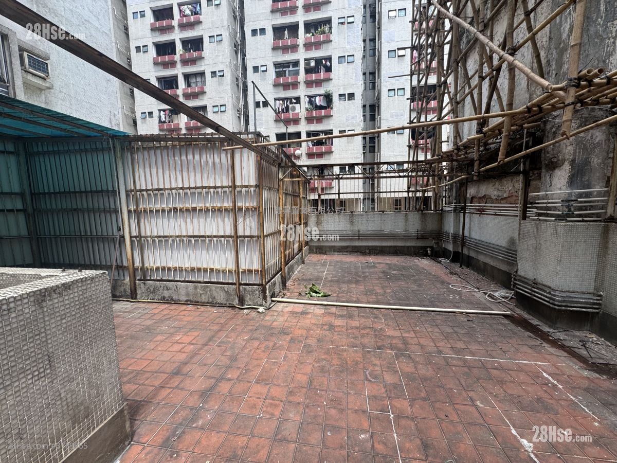 协辉大厦 售盘 3 房 , 1 浴室 377 平方尺