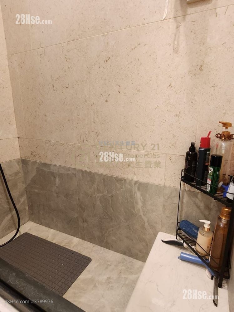 Avignon Sell 3 Bedrooms , 2 Bathrooms 791 ft²