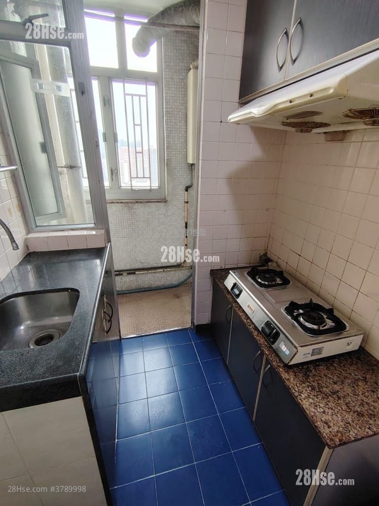 新围苑 租盘 2 房 401 平方尺