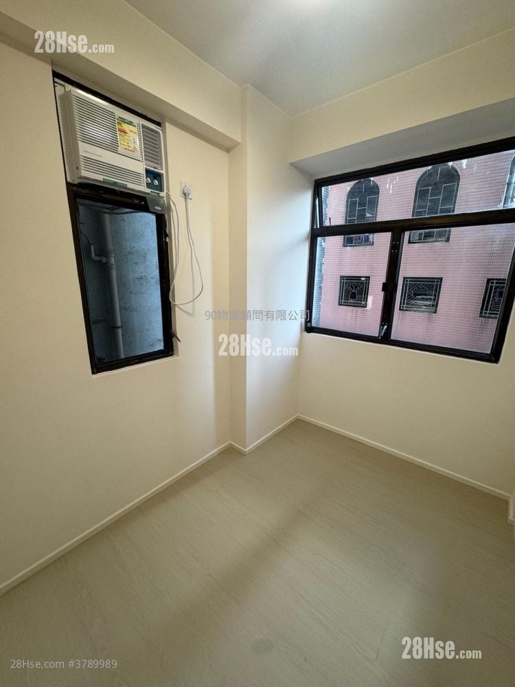 Kong Chian Tower Sell 285 ft²